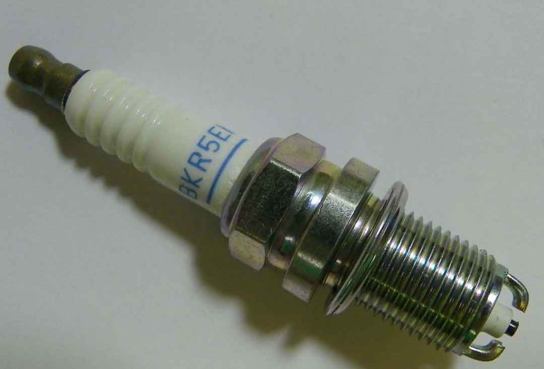 WSM BKR5EKU Spark Plug