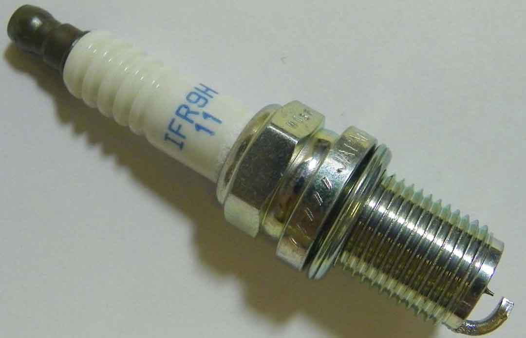 WSM IFR9H-11 Spark Plug: IFR9H-11 NGK